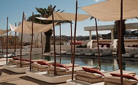 Andronikos Hotel (Adults Only)